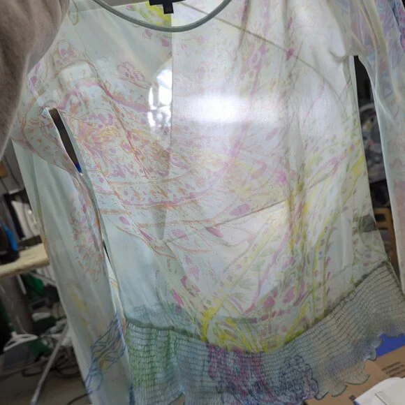 Just Cavalli Size *38 Italian (XS, 2) Printed Crepe Elasticized Hem Blouse - Picture 2 of 15